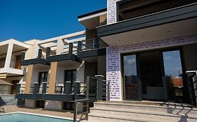 Horeizons Modern Living